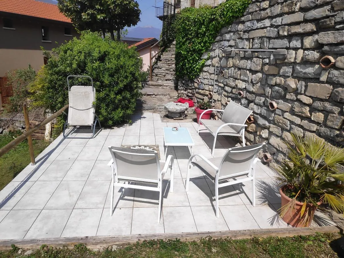 Apartment Casa Dono Il Lago Pognana Lario Italy