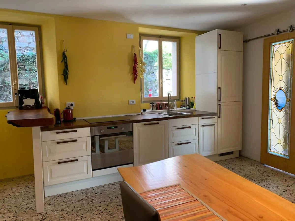 Apartment Casa Dono Il Lago Pognana Lario Italy